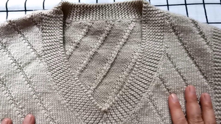 毛衣背心V领的编织方法，简单易学，适合各种款式的V领毛衣图解视频