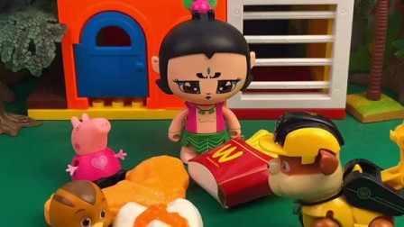 小丽带了张嘴，它要吃东西吗？