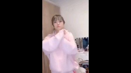 周姐配黑人抬馆bgm毫无违和感 哈哈