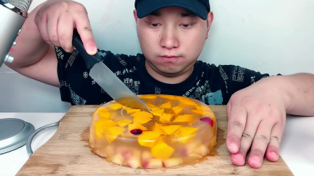 吃自制芒果果冻蛋糕，听不一样的咀嚼音！