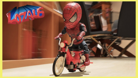 蜘蛛侠；蜘蛛侠和毒液在家里到处捣蛋