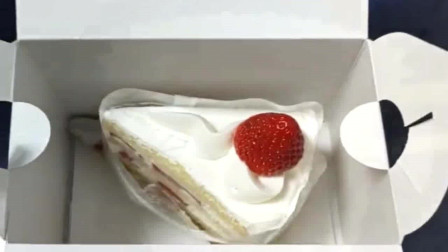 为什么日本买蛋糕不给叉子的，本想吃的上档次一点，现在吃的跟大排档一样。