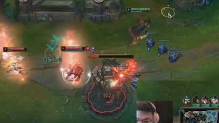 英雄联盟: UZI韩服排位排到厂长, UZI还用韩语撩一下厂长