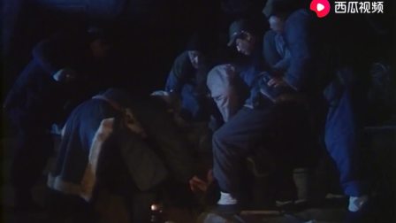 《夜盗珍妃墓05》80年代国产盗墓恐怖片，堪比鬼吹灯。