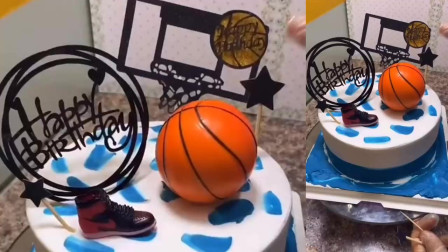 做了一个精美的篮球蛋糕，装饰得如此漂亮，让人不忍下口啊