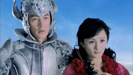 夕瑶突然出现,景天显得尴尬不已,总认为他是飞蓬