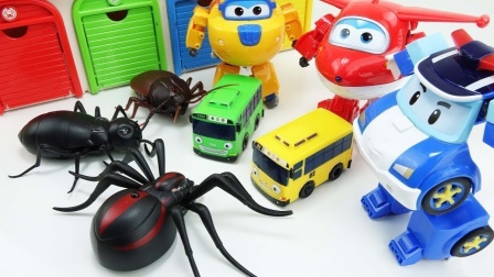 超级飞侠 机器人 蜘蛛玩具 小公共汽车太友 停车玩具