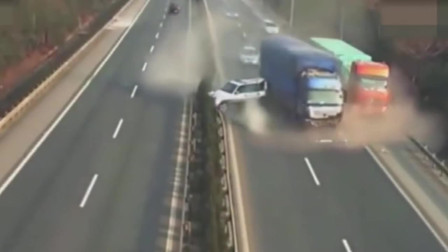 奥迪车主高速停车，害死后车该负什么责任