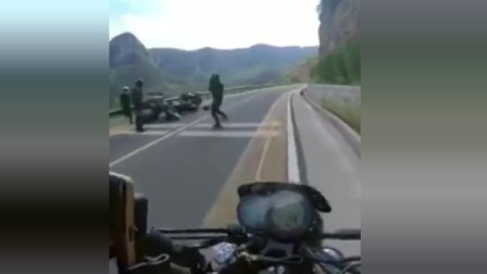 这场车祸，没有一辆车是无辜的