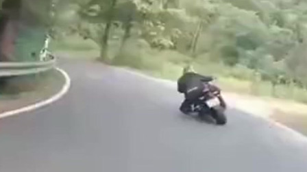 公路上好好骑车不要装哔，有些人就是不听