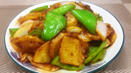 干锅土豆片的做法，外焦里嫩，香辣入味，看大厨怎么做