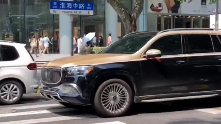 双拼色奔驰迈巴赫SUV，堪比劳斯莱斯库里南