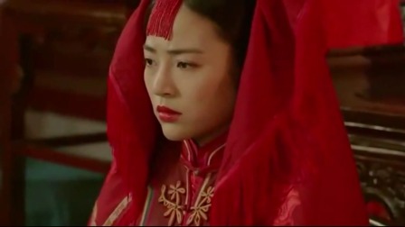 男子同时娶了两位新娘，新婚夜不去陪貌美公主，竟去了丫鬟的房里