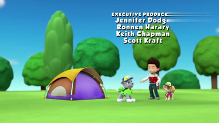 汪汪队：狗狗们去露营，各自搭好帐篷，真是太棒了