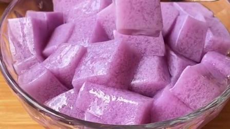 17秒教会你做,冰凉爽口葡萄果冻布丁