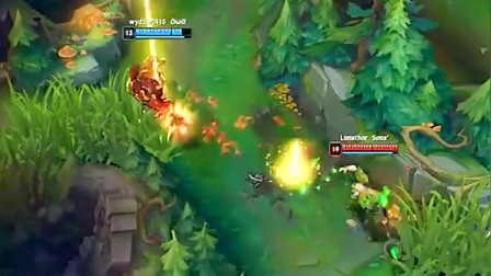 奇奇怪怪就把队友救了