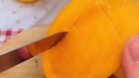 芒果酸奶冰棒最简单的做法天气燥热