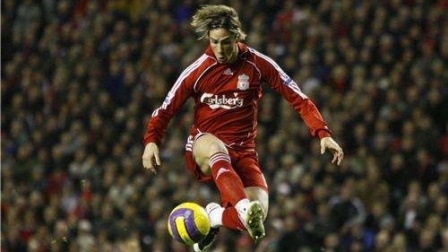 实况2020天梯赛4 托雷斯梅开二度！佩蒂特攻入一球！对手半场认输！