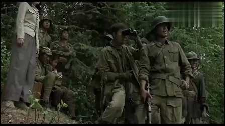 被挡在国门之外,中国远征军齐唱军歌,感人