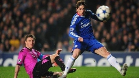 实况2020天梯赛4 托雷斯上下半场各进一球！