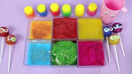 用闪闪发光的彩泥棒棒糖制作彩色的颜料水彩虹黏液学习颜色
