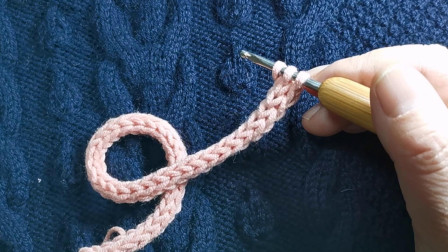 一种用钩针钩毛线带子的方法，简单易学，适合新手学习的编织教程图解视频
