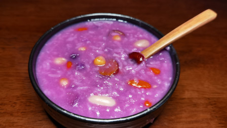 煮紫薯粥时多加这一步，颜色瞬间变的紫红透亮，转行大