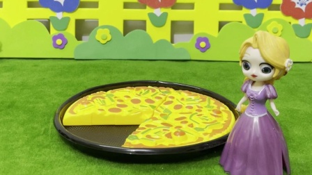 小怪兽到白雪公主家，偷走了一块披萨