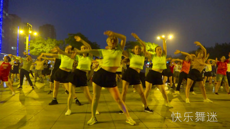 热门广场舞《麻雀变凤凰》舞步新颖, 时尚好看, 精彩无限！