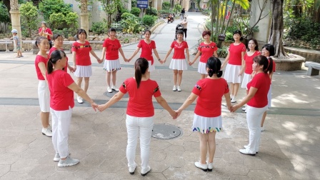 广州新盛广场舞：来跳舞（64步圈圈舞）活力弹跳，团队首发
