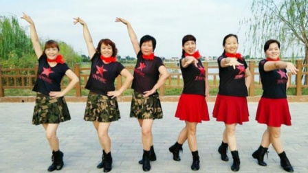 水兵舞-基本步教学 陕西美丽人生广场舞《歌在飞》双人对跳水兵舞