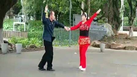 红舞狂广场舞双人舞三步踩金银铜《草原情歌》939 （2021.10.17）