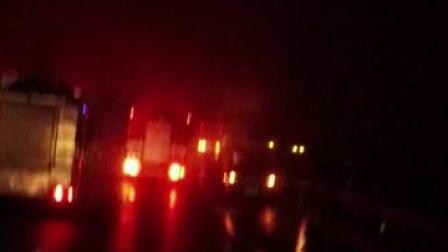 2月16日晚，河池市G75兰海高速，南丹县芒场镇要亮隧道附近路段，发生交通事故。事故造成1人6人受伤，目前，该事故已交由当地部门，进行进一步...
