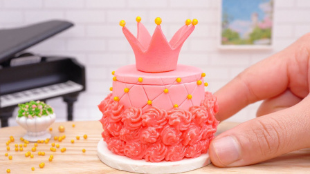 手工蛋糕制作小课堂：一起来制作精美的公主蛋糕吧！