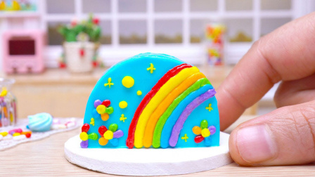 手工蛋糕制作小课堂：一起来制作好吃又好看的彩虹蛋糕吧！
