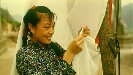 女人把日本国旗做成肚兜，结果全村遭遇屠戮，勿忘国耻，剧情片