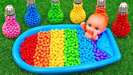 用六色巧克力豆制作彩虹婴儿浴缸，样子太可爱了！