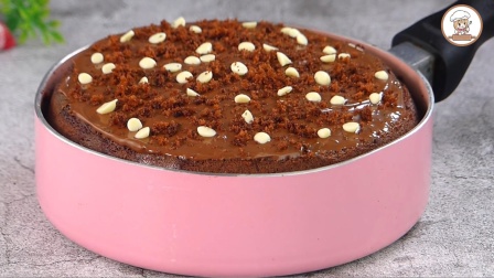 用平底锅也能做出美味的巧克力蛋糕
