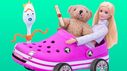 玩具娱乐屋：DIY现实生活中玩具总动员！芭比拯救朋友的冒险故