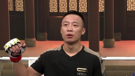 武林风 2022 许佳杰被重击难以坚持，汪威结束后立刻上前关怀