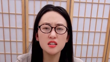 小朋友来玩艾莎公主磁力安静书吧！