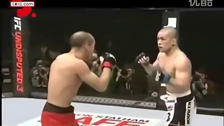 ufc 心酸 当年UFC日本站张铁泉一个人无赞助商出战完整视频版