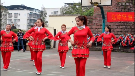 广场舞《中国美》龙王晚霞舞蹈队表演