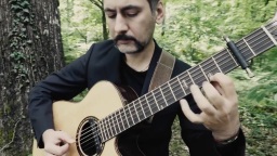 土耳其指弹吉他手Ali Deniz Kardelen - Black Earth