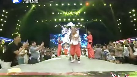 武林风20130824之最强中泰对抗赛 泰拳王子播求对战董文飞