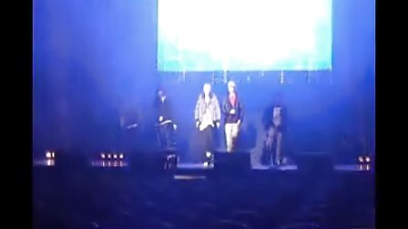 金贤重 Be my girl 请对我好一点(拜托对我好) - 