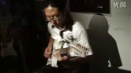 哈尔滨的吉他老师，原创作品《城门》