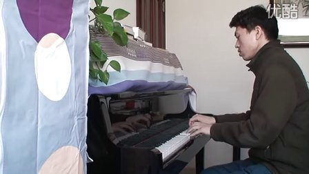 《回家》龚井钢琴即兴_tan8.com