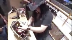 Vinnie_Paul_in-store_appearance_for_DDRUM