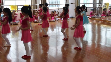 会昌县荧星舞蹈学校2015年8月中国舞考级培训班汇报课